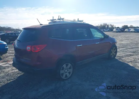 2010 Chevrolet Traverse Lt z USA, uszkodzony, nr VIN 1GNLVGEDXAS111624